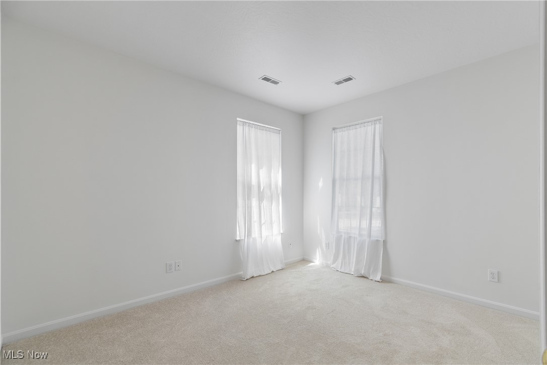 550 Crossings Circle