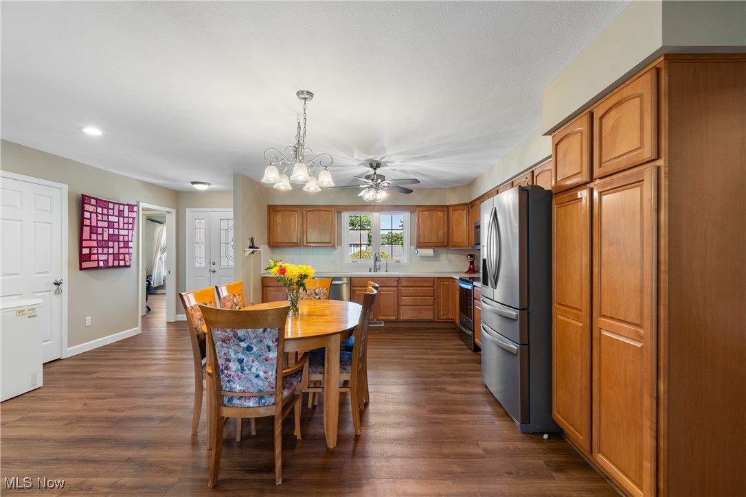 3736 Mount Vernon Boulevard