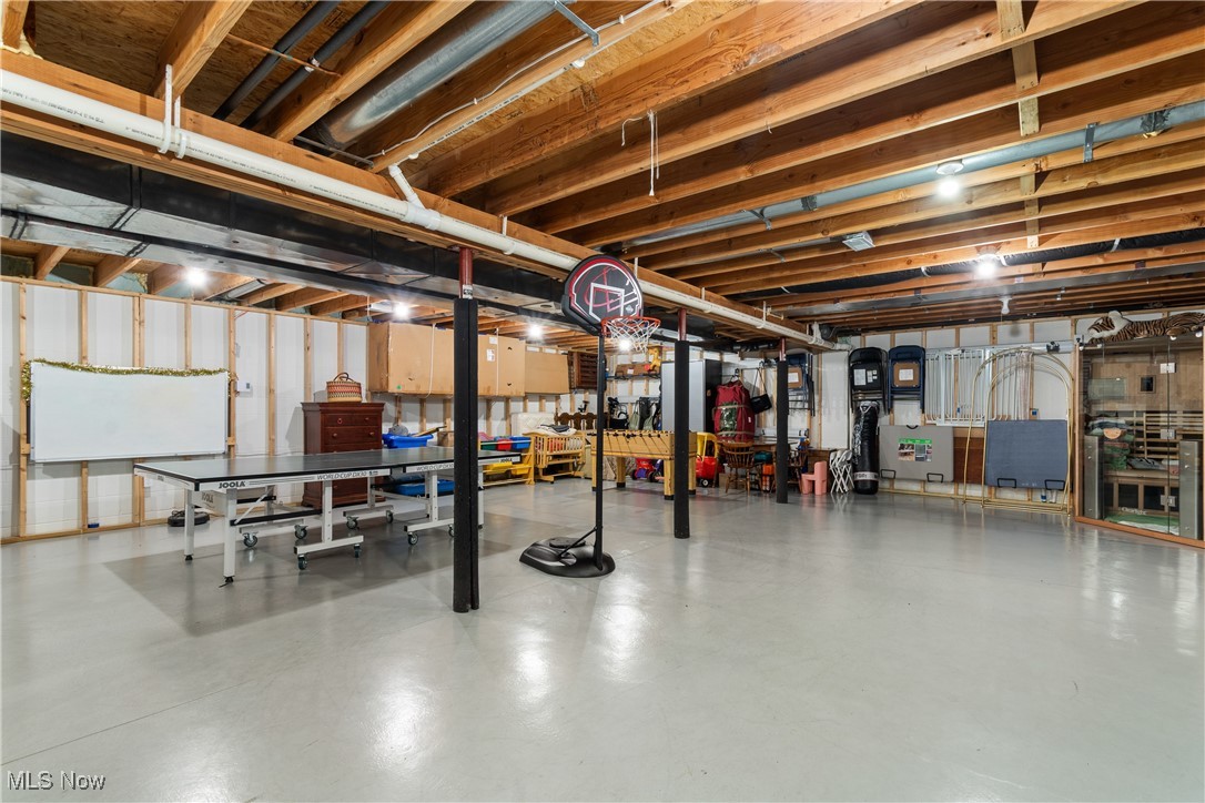 3736 Mount Vernon Boulevard