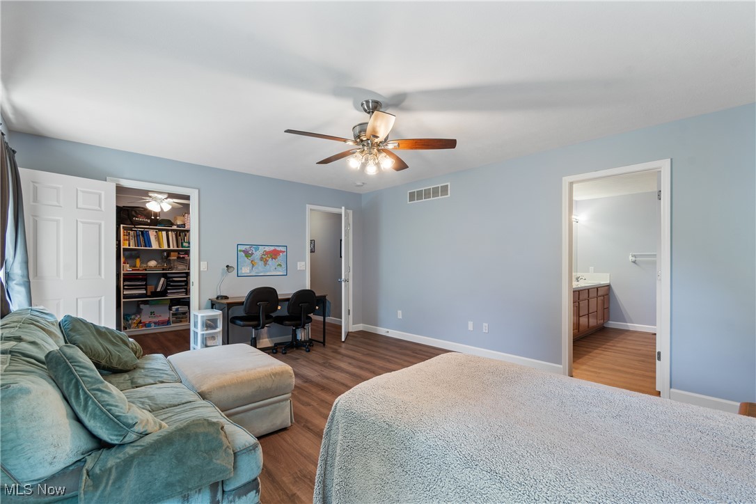 3736 Mount Vernon Boulevard