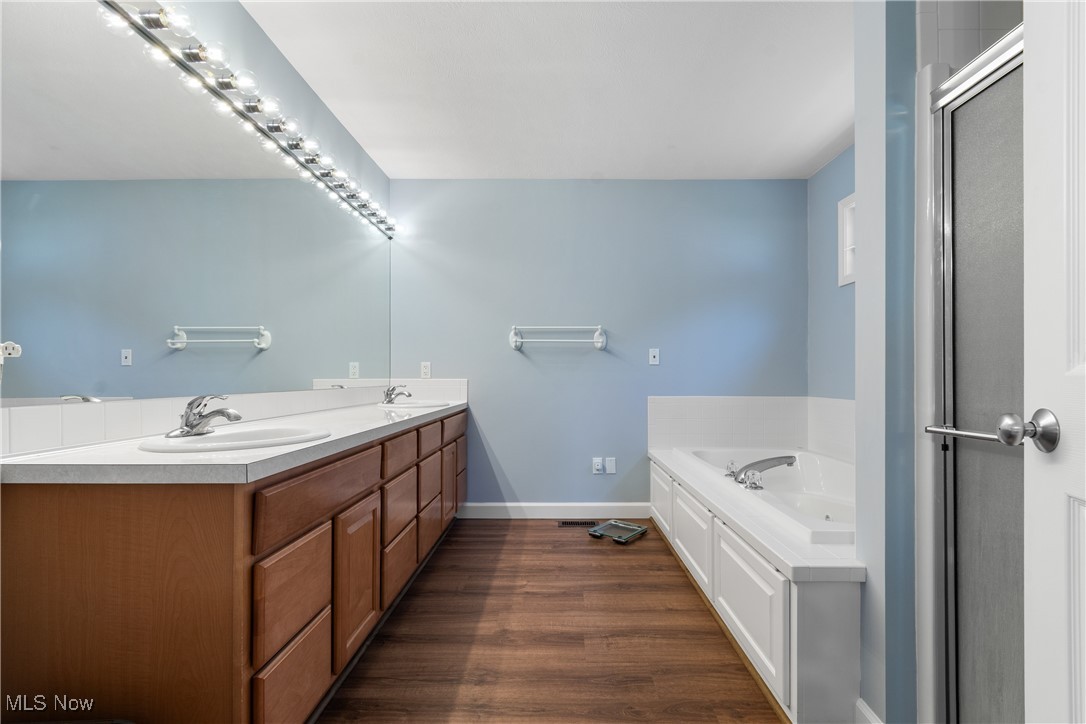 3736 Mount Vernon Boulevard