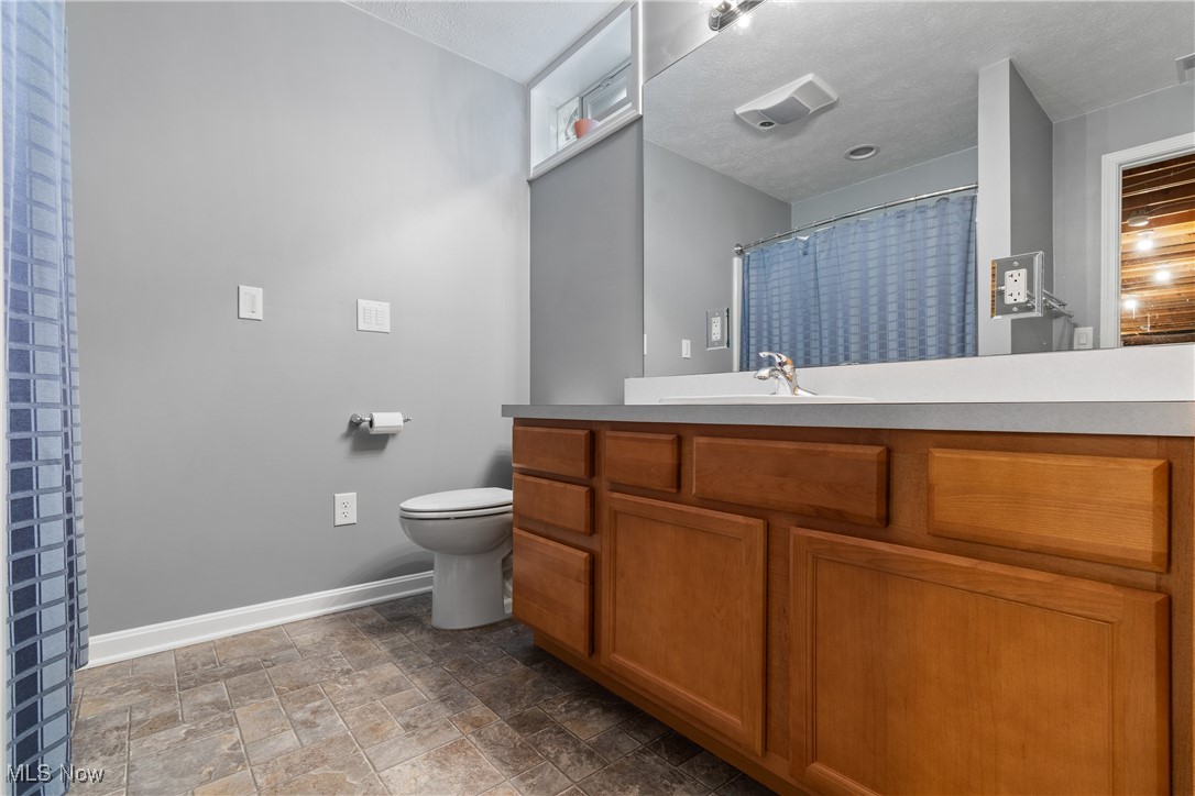 3736 Mount Vernon Boulevard