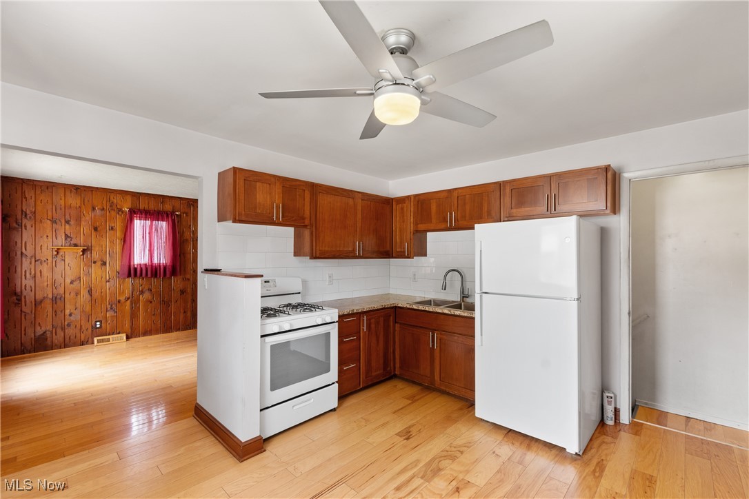 328 Broadview Avenue