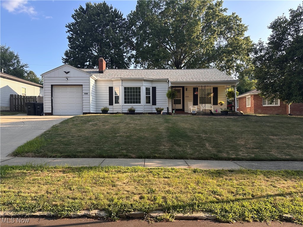 1500 Thornapple Avenue
