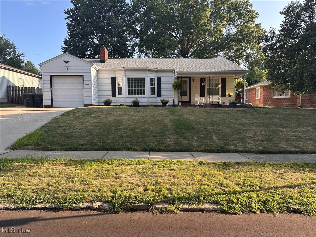 1500 Thornapple Avenue