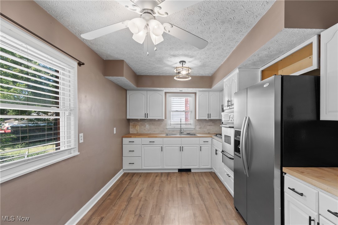 3100 Albrecht Avenue