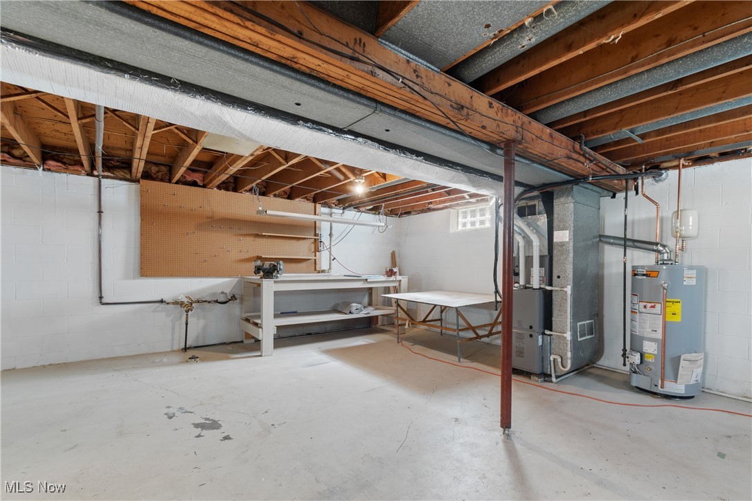 3100 Albrecht Avenue