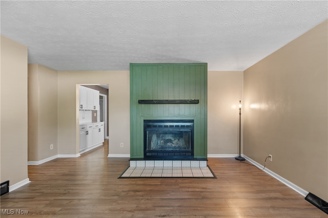 3100 Albrecht Avenue