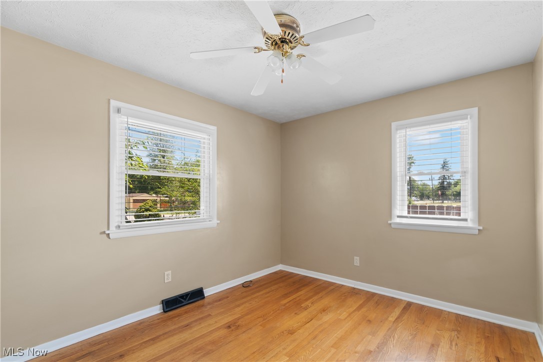 3100 Albrecht Avenue