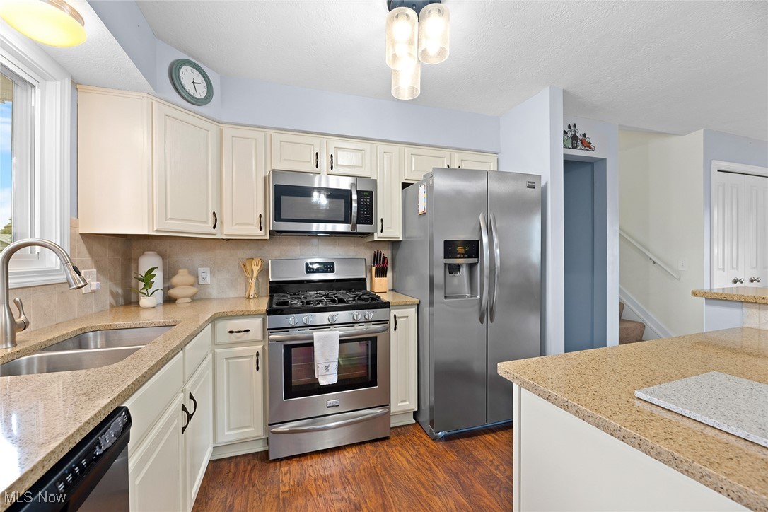 2730 Boron Street NW