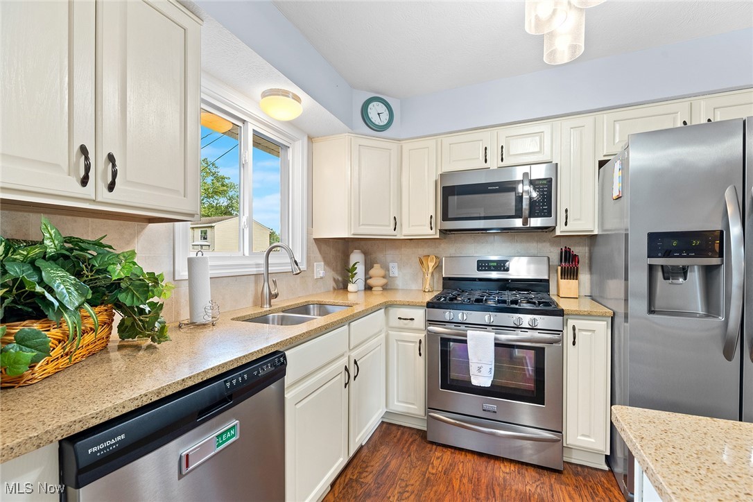 2730 Boron Street NW