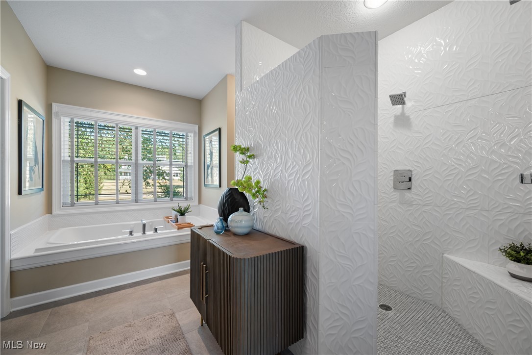 6392 Caribou Drive