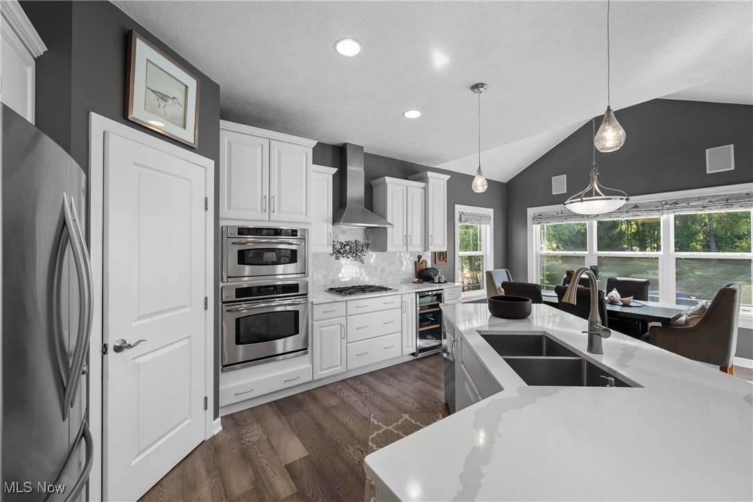 6392 Caribou Drive