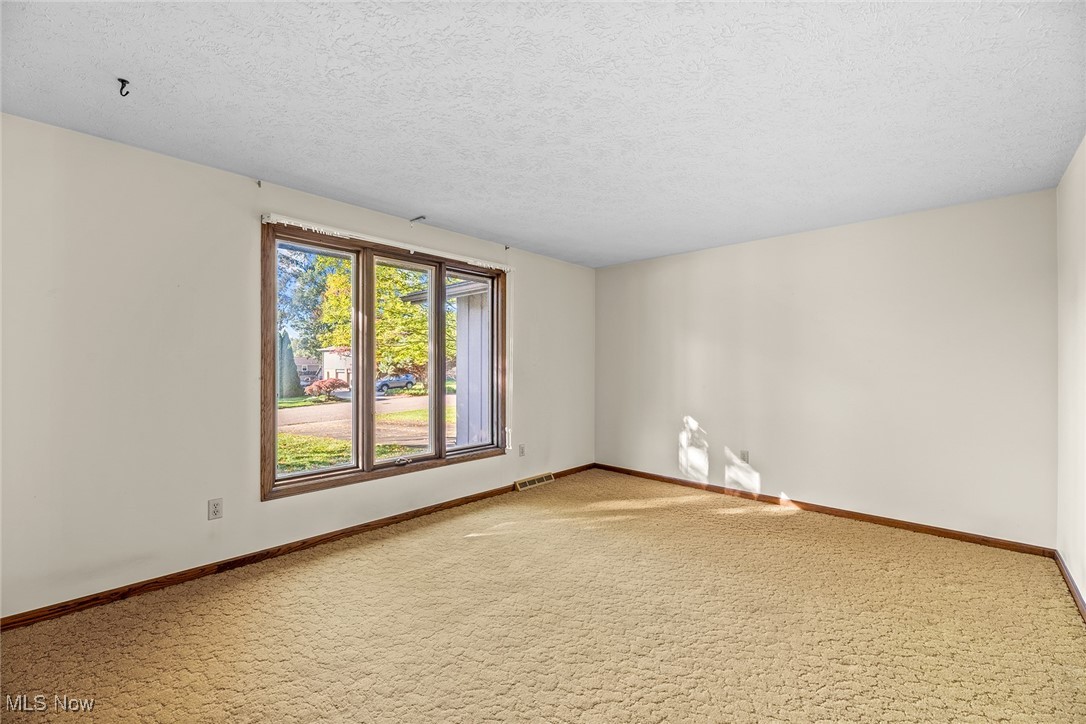 6151 Chermont Street NW