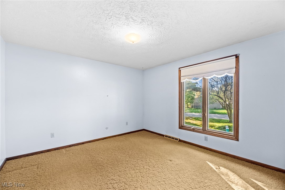 6151 Chermont Street NW