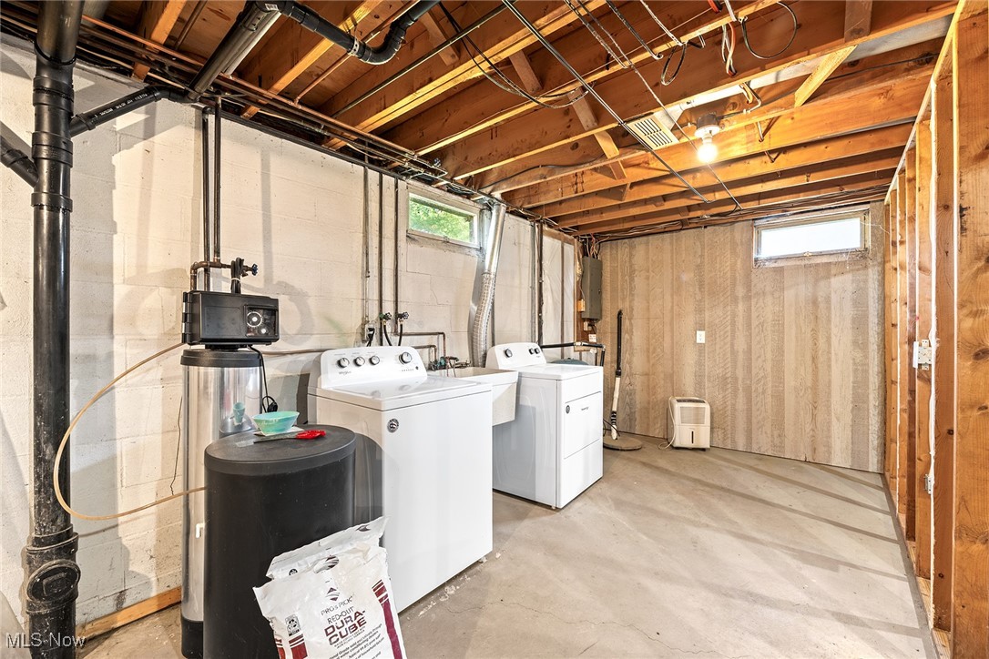 6151 Chermont Street NW