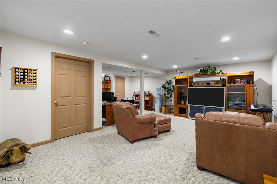 12320 Waterfall Avenue NW