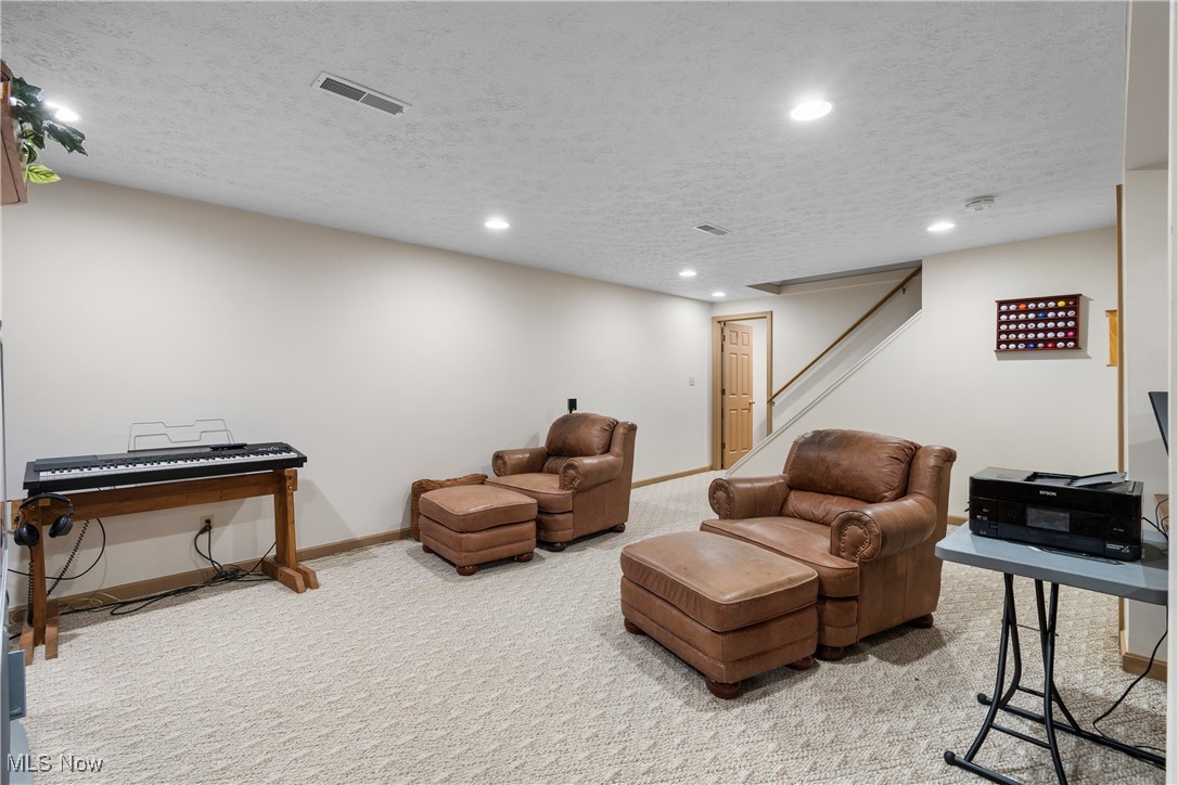 12320 Waterfall Avenue NW