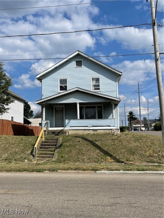 328 Belden Avenue SE