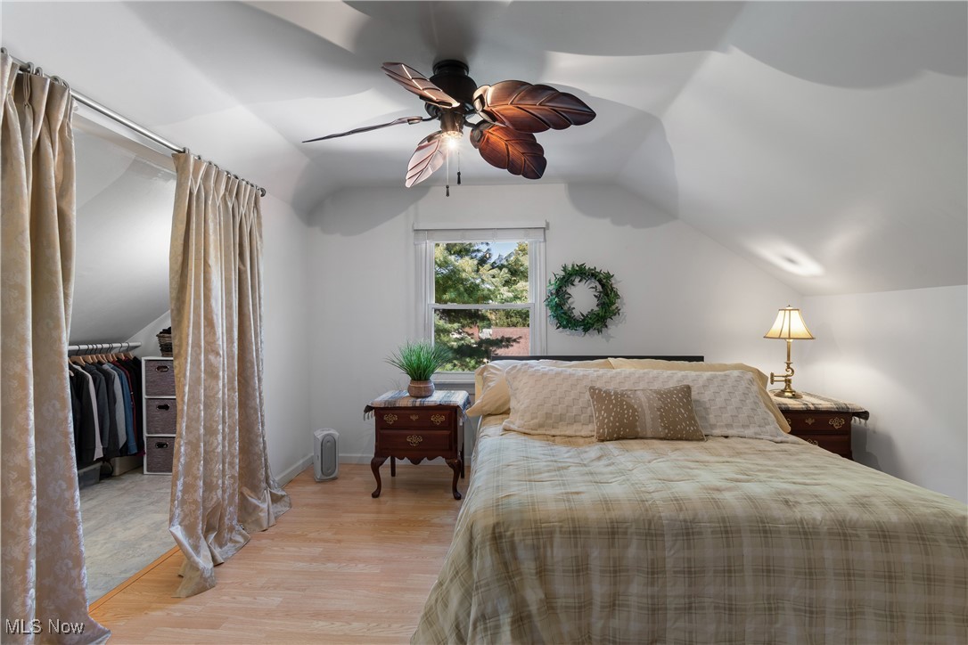 1599 Riverside Drive