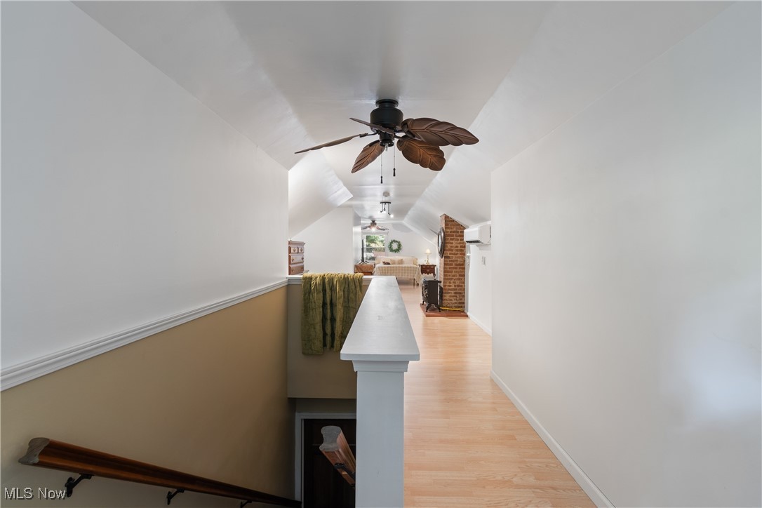 1599 Riverside Drive