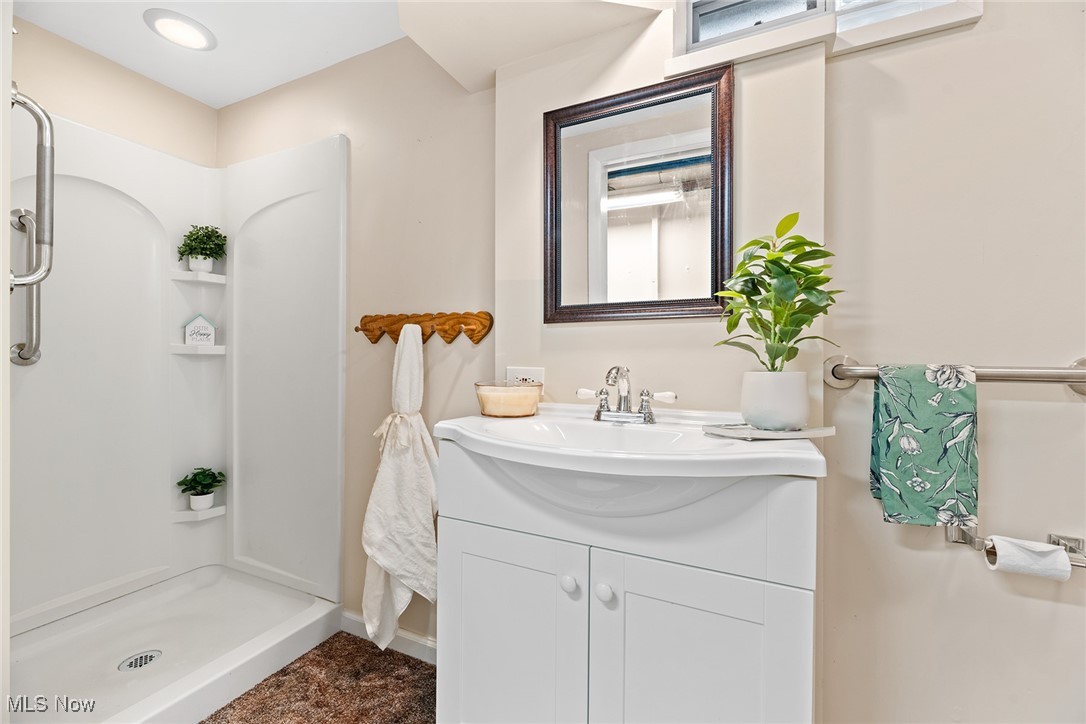 2220 Wedgewood Drive