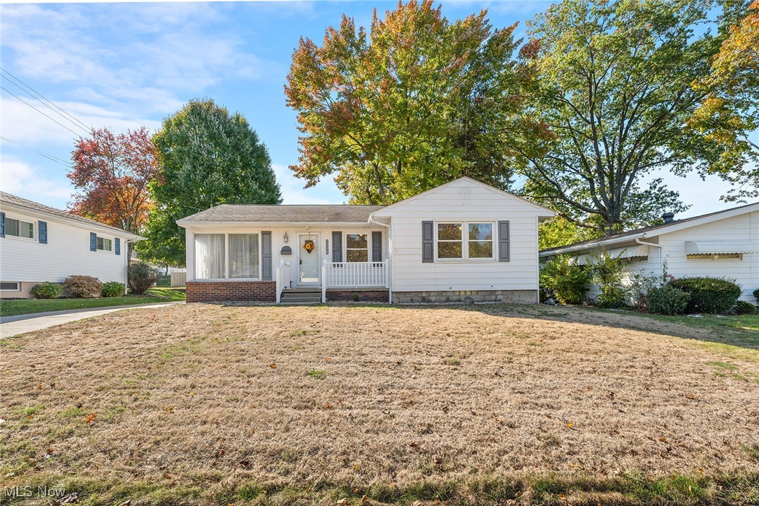 2220 Wedgewood Drive