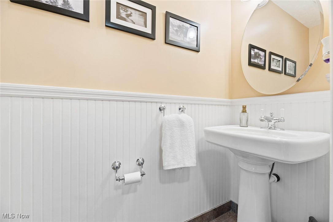 78 E Brookside Avenue