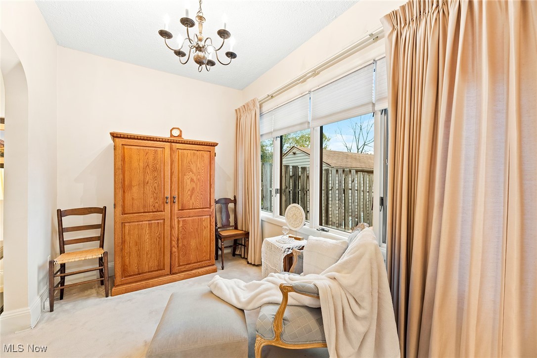 78 E Brookside Avenue