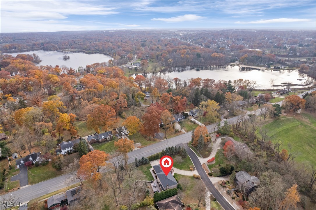 3675 Country Club Drive