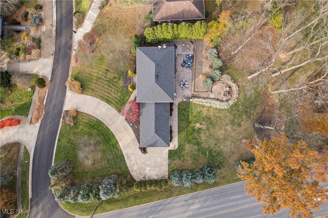 3675 Country Club Drive