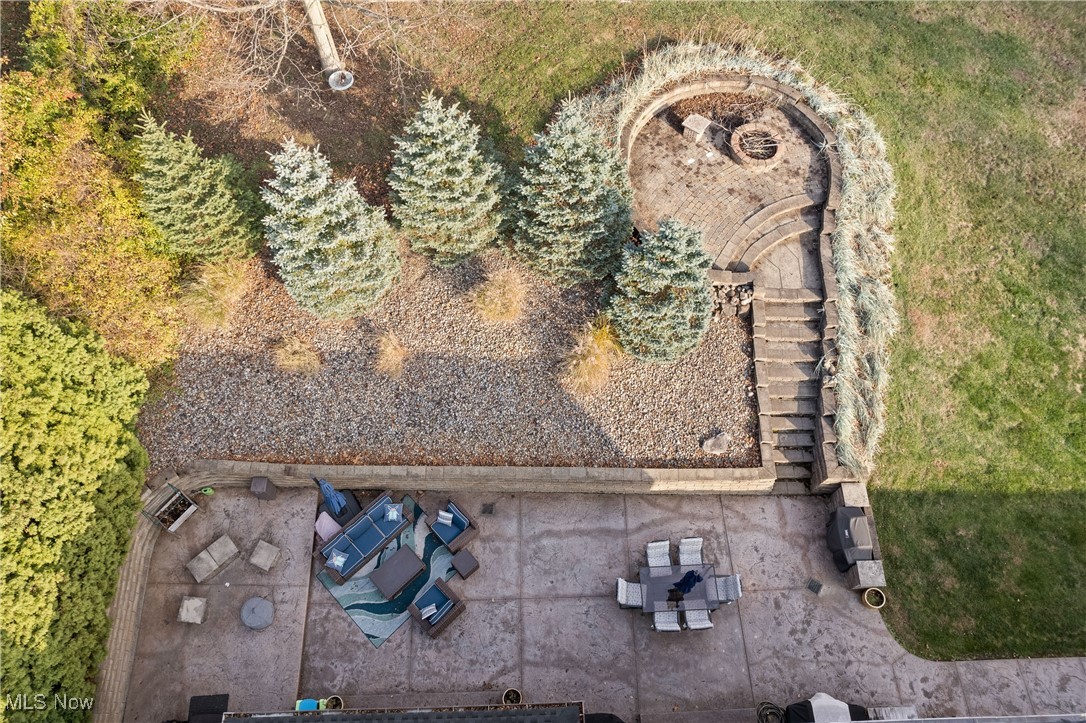 3675 Country Club Drive