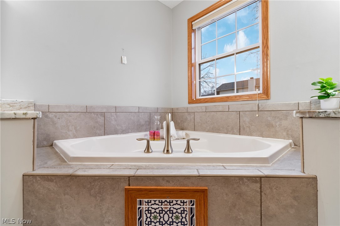 3638 White Oak Drive