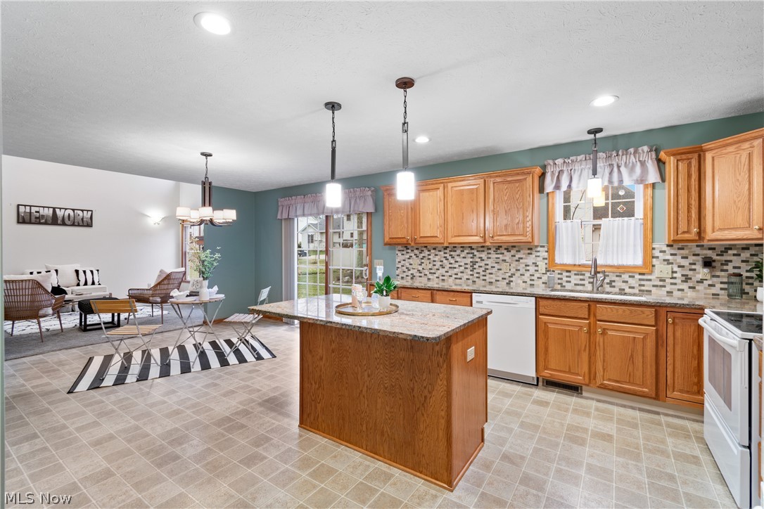 3638 White Oak Drive