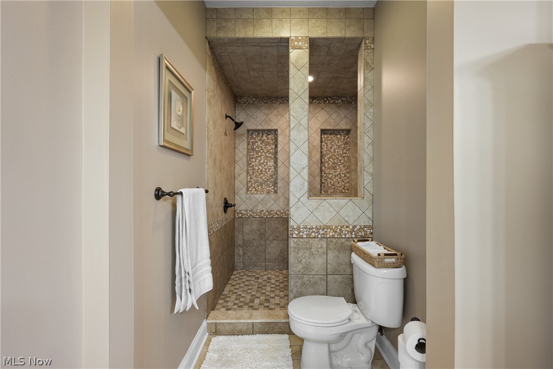 4387 Ridge View Drive
