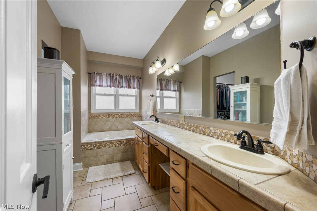 4387 Ridge View Drive