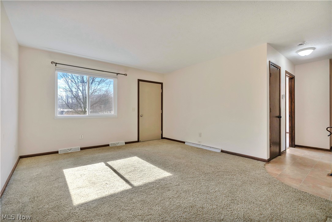 4522-4526 Camelot Circle