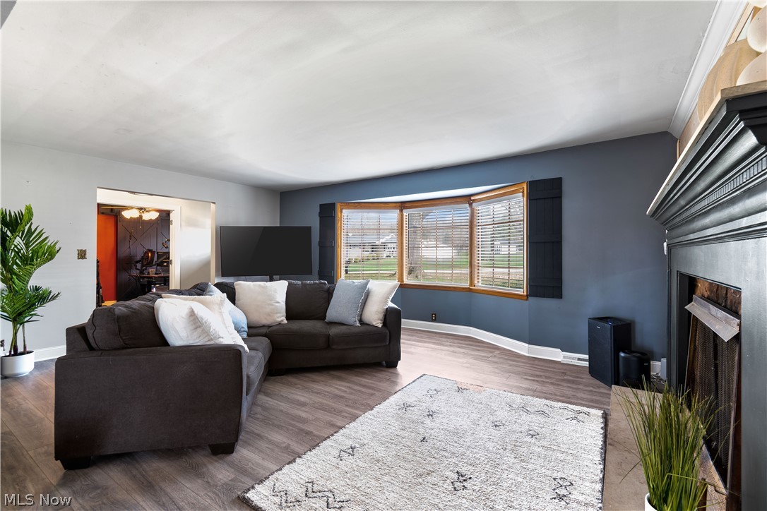 4742 Cherimoya Avenue