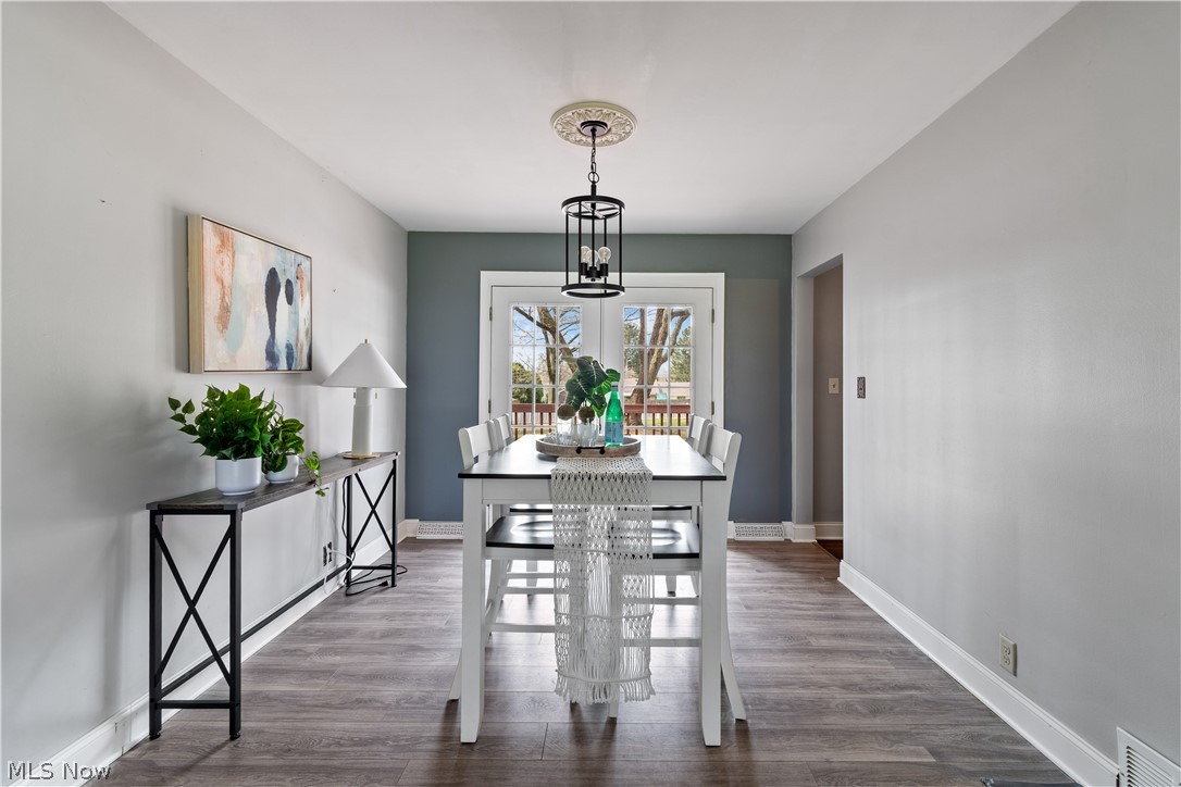 4742 Cherimoya Avenue