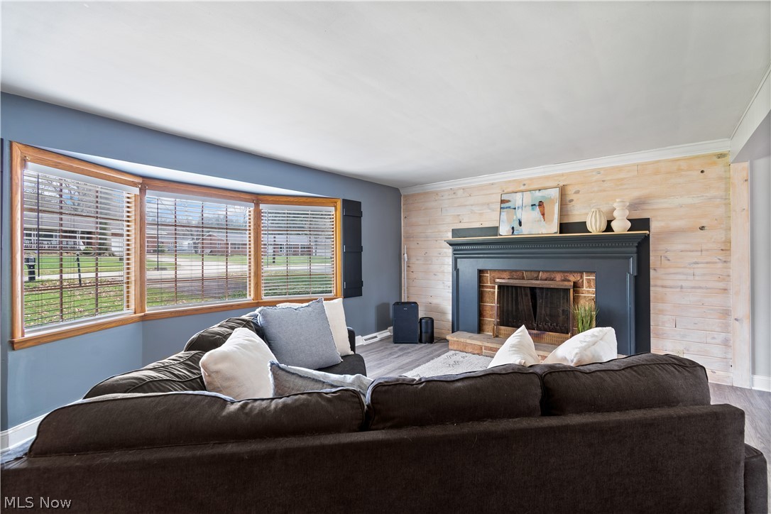 4742 Cherimoya Avenue