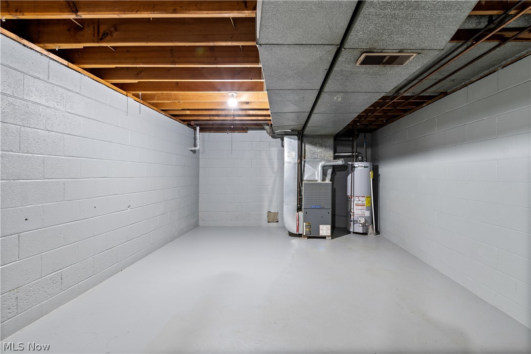 4742 Cherimoya Avenue