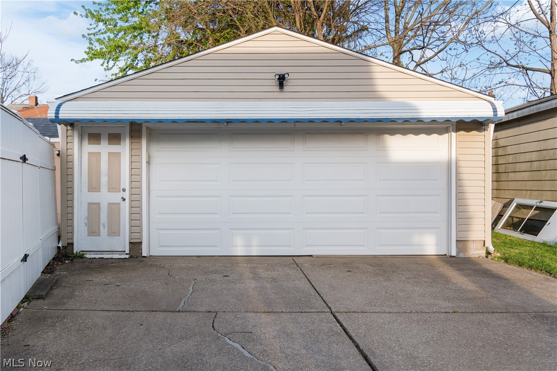 1269 Atwood Avenue