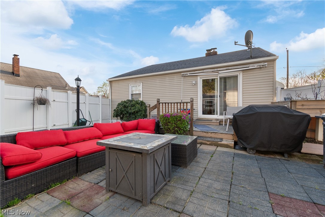 1269 Atwood Avenue
