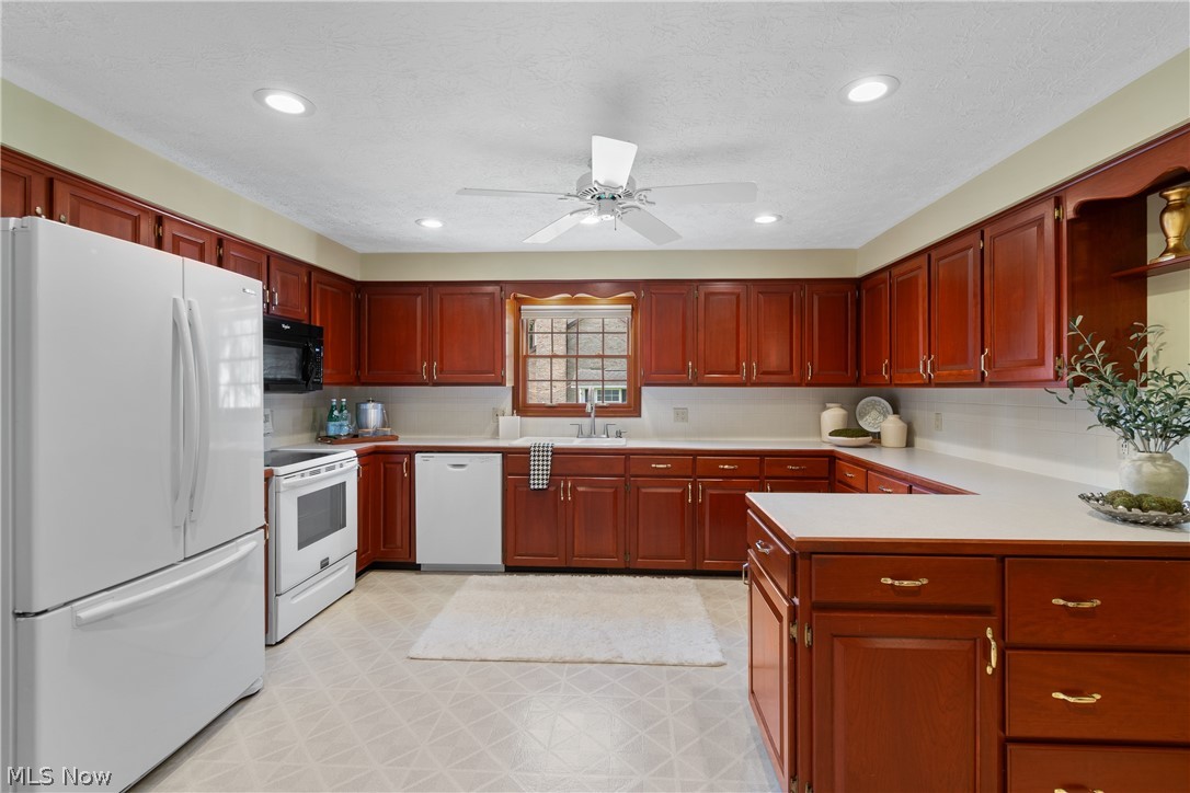 1300 7th Street NE