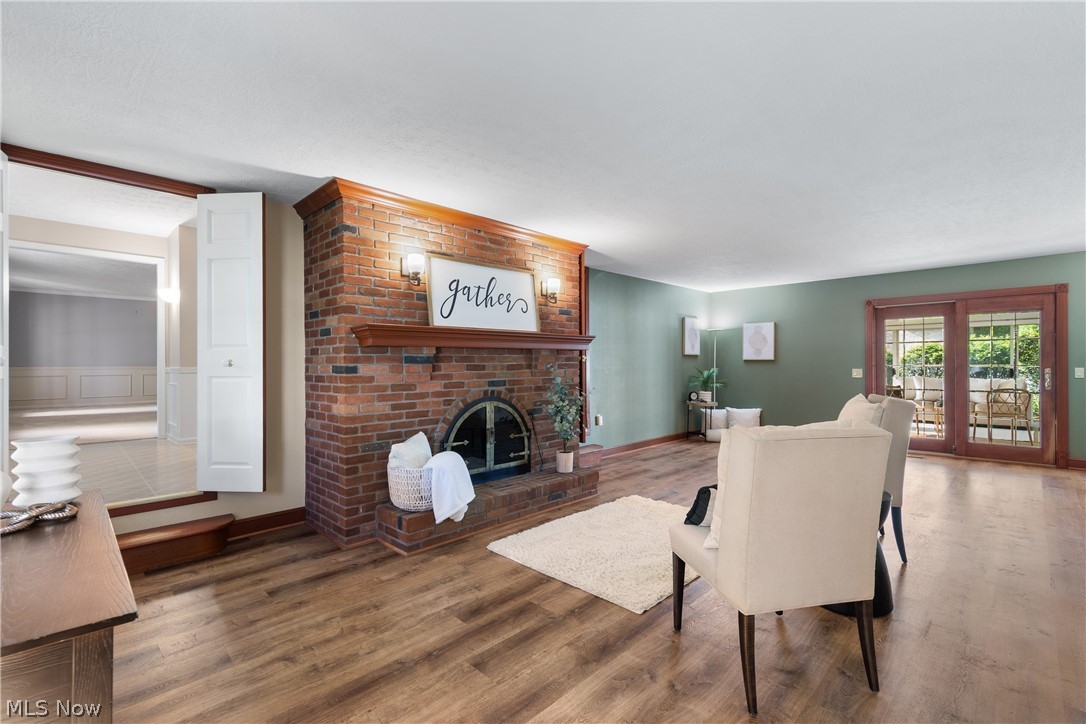 1300 7th Street NE