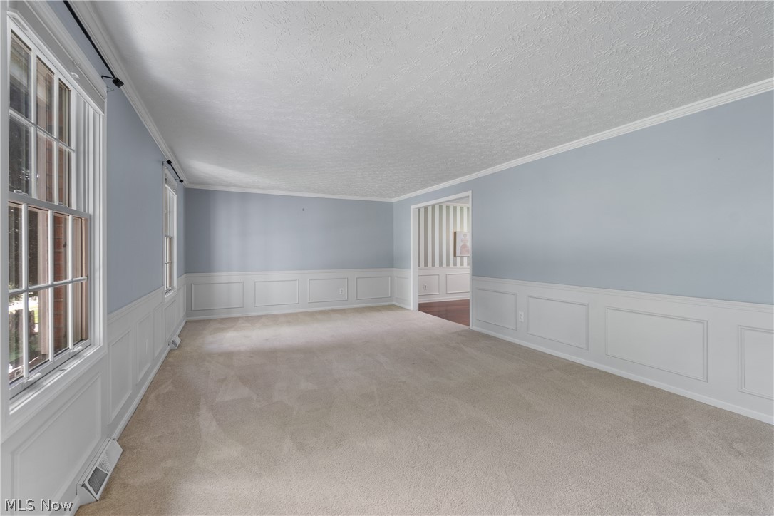 1300 7th Street NE