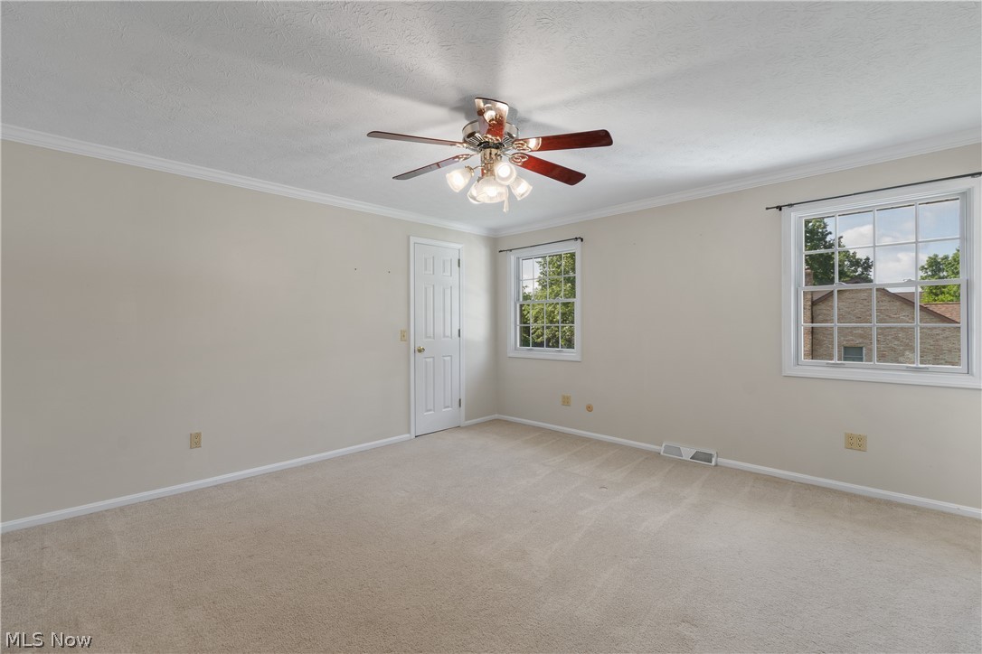 1300 7th Street NE
