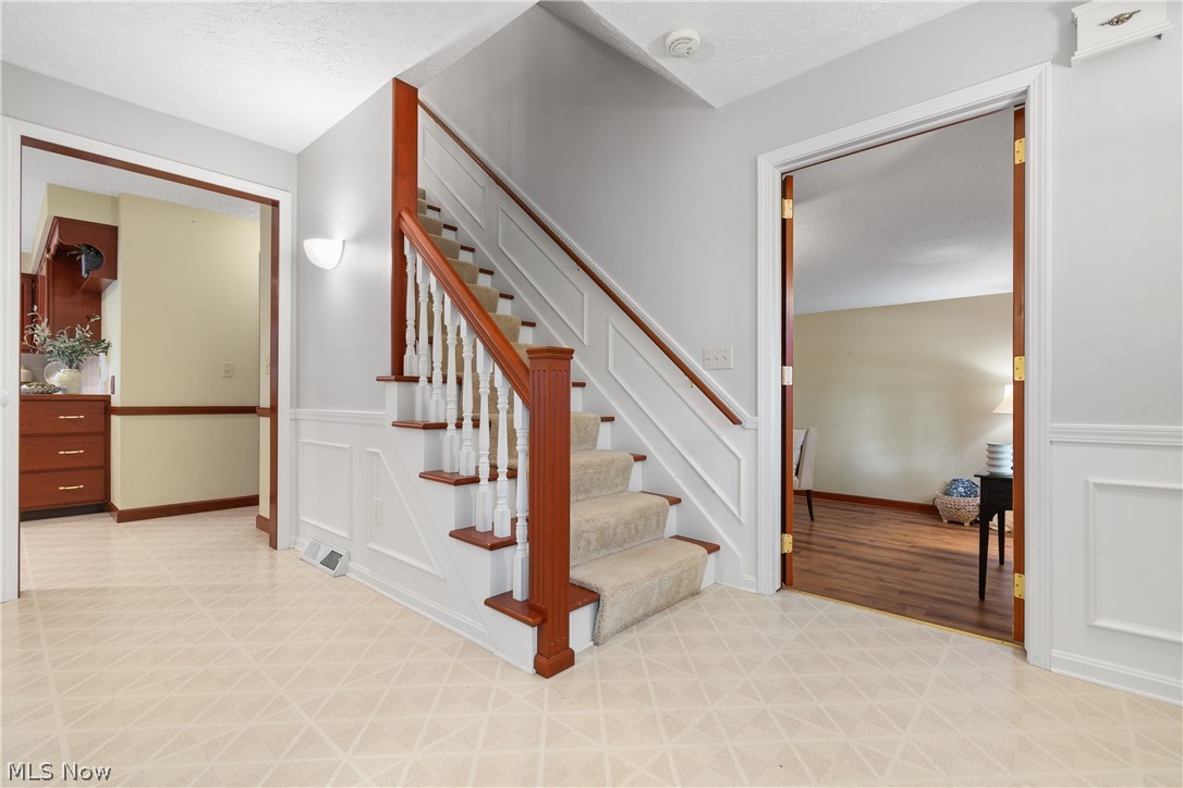 1300 7th Street NE