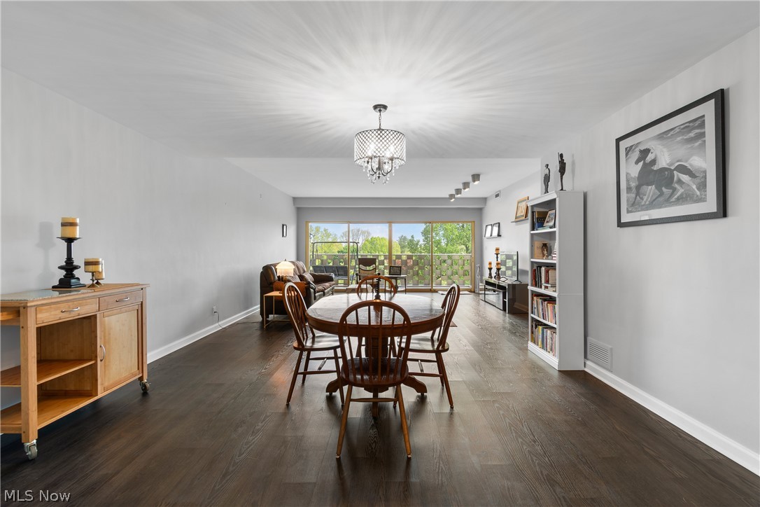 275 N Portage Path 6C