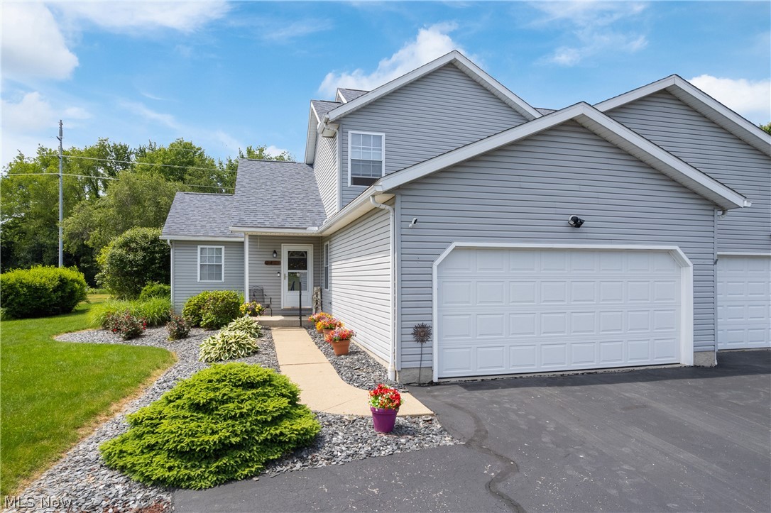 2419 Meadow Spring Circle